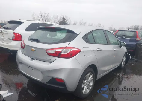 2019 Chevrolet Cruze Ls z USA, uszkodzony, nr VIN 3G1BC6SM6KS561441
